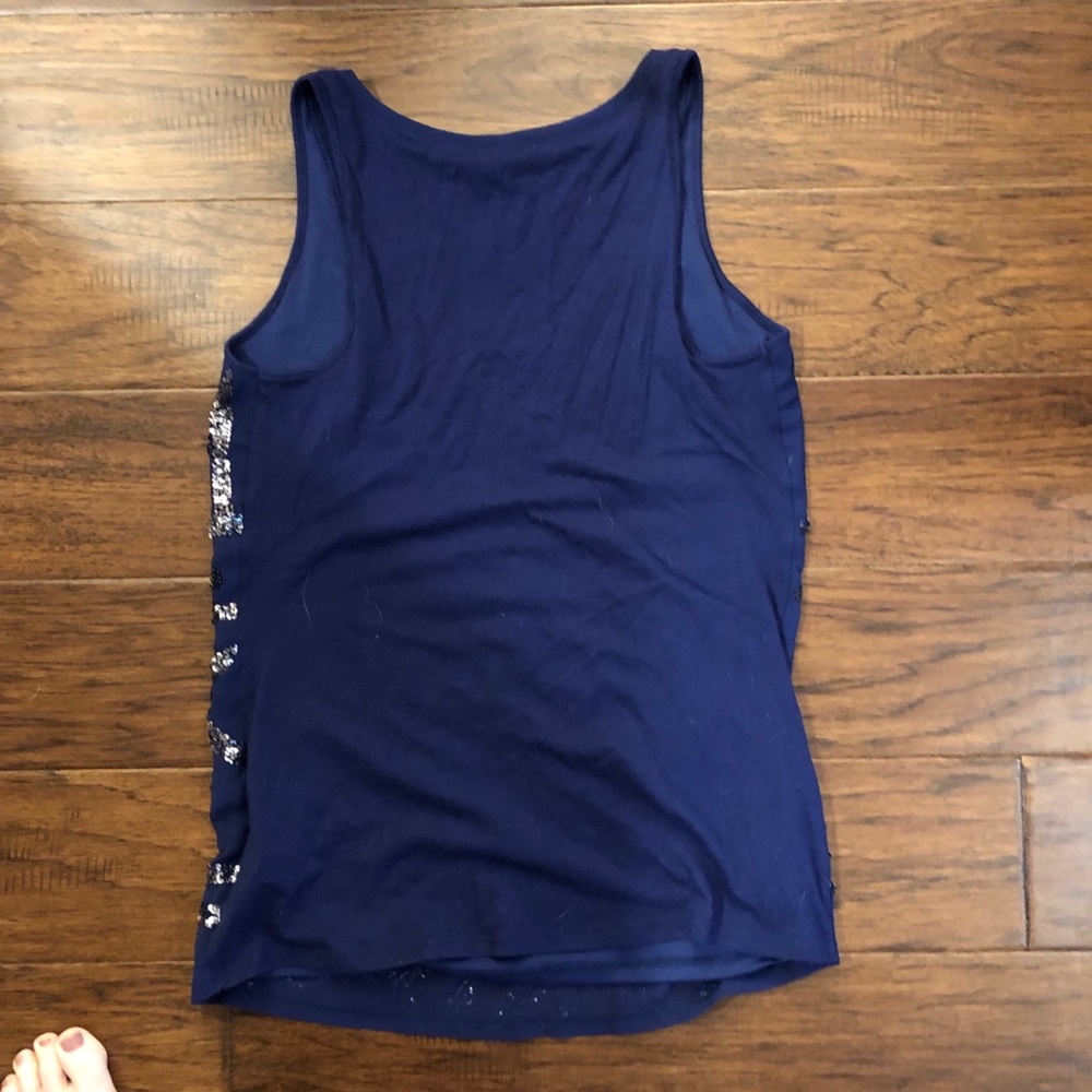 Express Tank Top - Picture 3 of 4